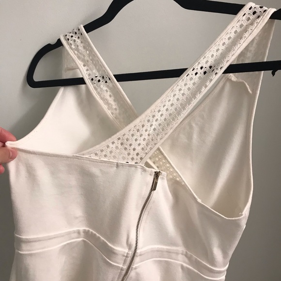 Dynamite crisscross top with flare bottom - Picture 3 of 4